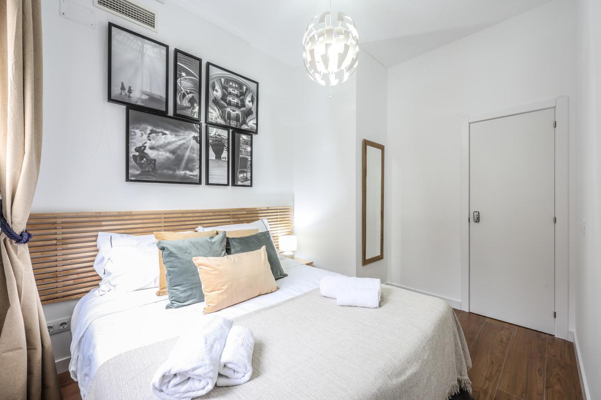 Be Coliving Madrid Centro Hotel Exterior photo