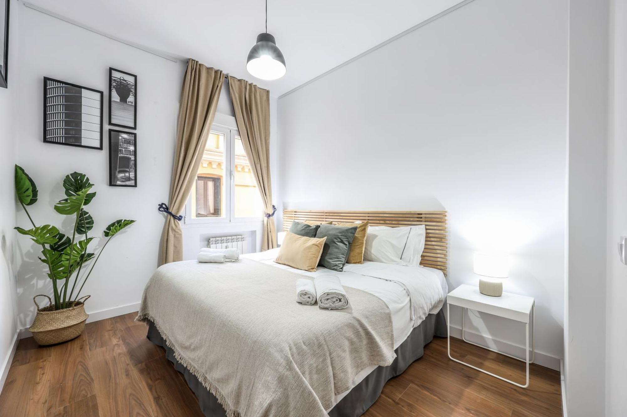 Be Coliving Madrid Centro Hotel Exterior photo