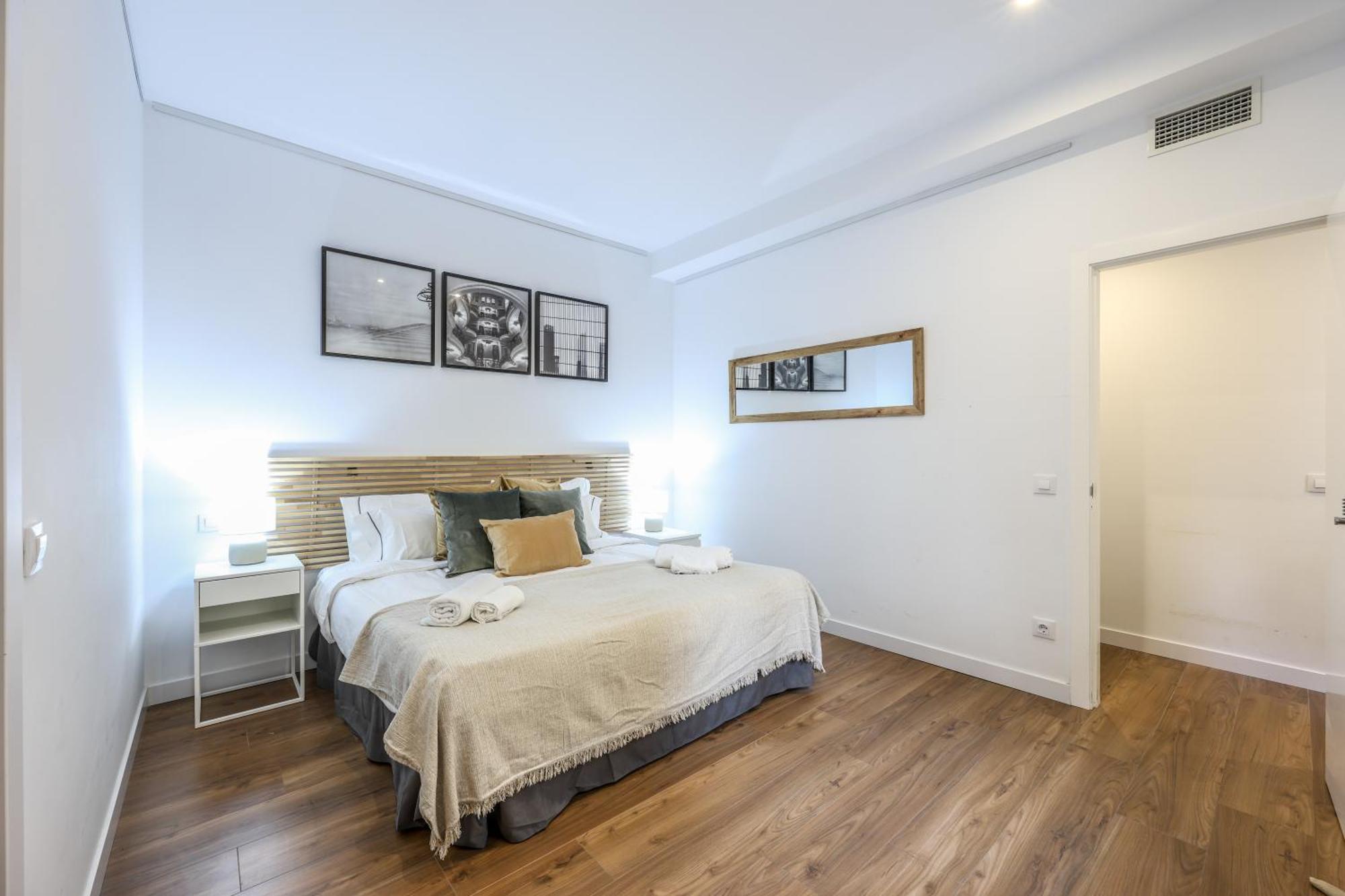 Be Coliving Madrid Centro Hotel Exterior photo